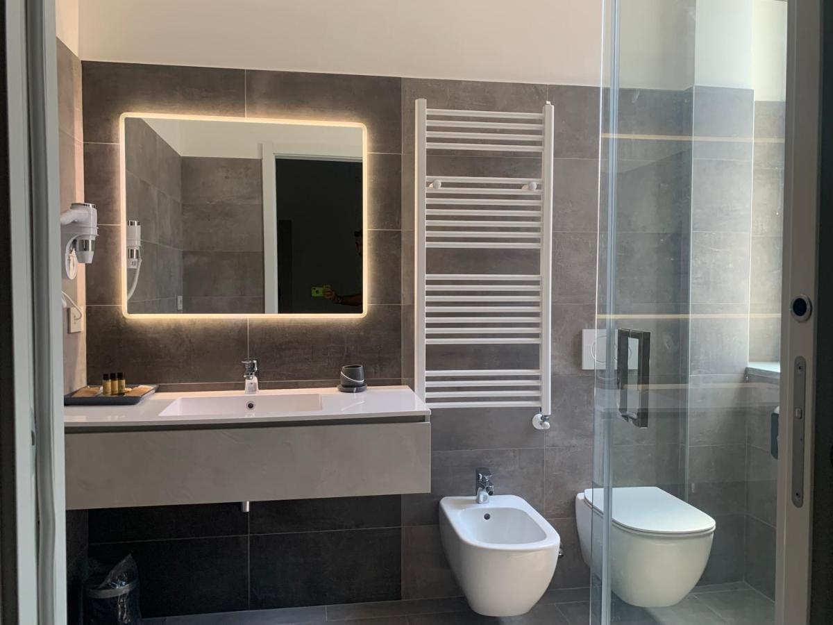 Ripa150 - Smart Apartament Milano - Prada Bocconi Ieo Ied Forum Assago Navigli Duomo15Min Екстериор снимка